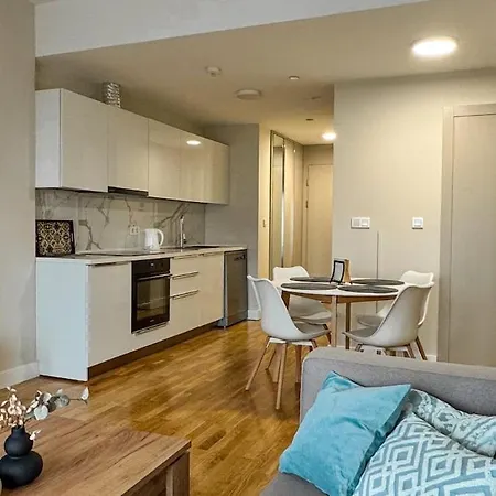 Cloudline - Diamond Complex 1br - Center Daire *